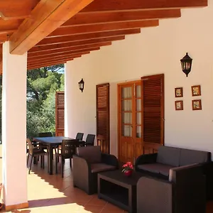  Villa Moll